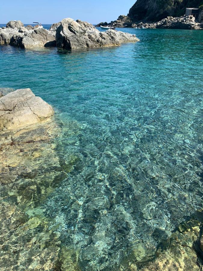 Appartamento Affaccio Sul Mare, Baia Di Copanello Exterior photo